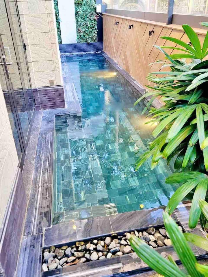 1992hoga's tweet photo. Sài Gòn Villa for Rent

 7 PN, 7 giường

Giá 1xxxx

#villathaodien #bietthuquan2 https://t.co/ZA7mAhNaDd