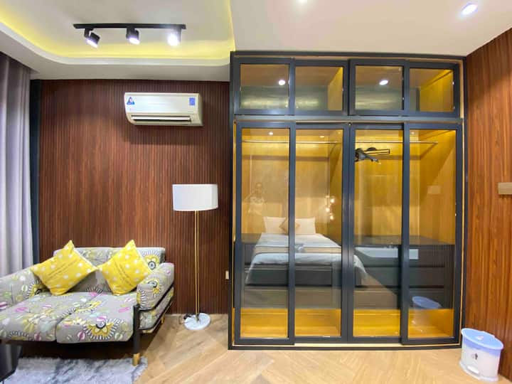 1992hoga's tweet photo. Sài Gòn Villa for Rent

 7 PN, 7 giường

Giá 1xxxx

#villathaodien #bietthuquan2 https://t.co/ZA7mAhNaDd