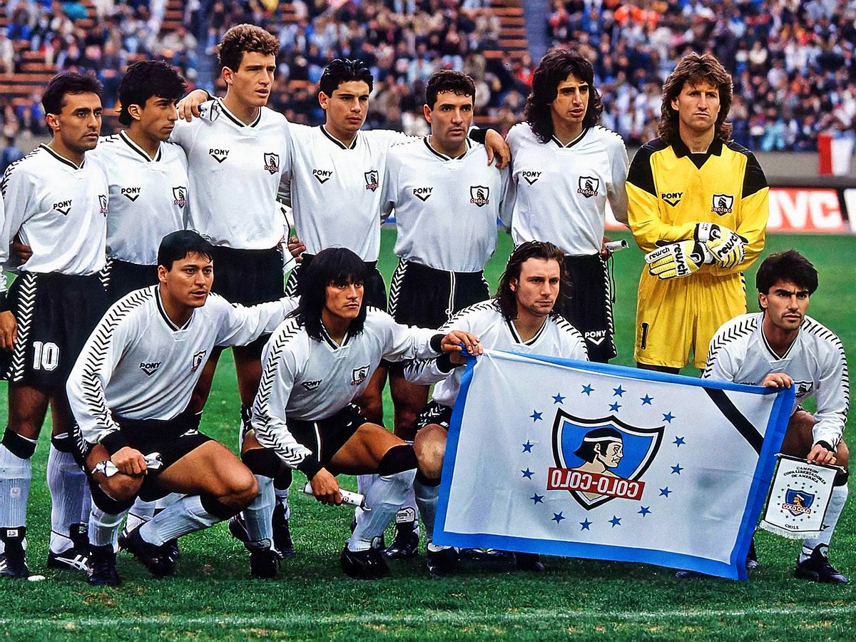 Colo Colo subcampeón del mundo, imagen restaurada por mi, ayuda a mi trabajo retuiteando y siguiéndome