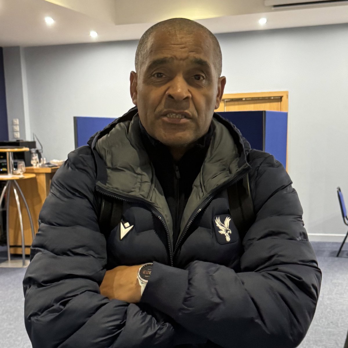 Thursday night in Shropshire with all the Palace keepers, past and present (not forgetting Brighty)! 🦅🧤

<a href="/JoeWhitworth_1/">Joe Whitworth</a> 
<a href="/samjohnstone/">sam johnstone</a> 
<a href="/tomking_/">Thomas King</a> 
<a href="/KevinMi05755252/">Kevin Miller.no1</a> 
<a href="/Mark__Bright/">Brighty</a> 
<a href="/SellsGKP/">SellsGKP</a> 

Joe on top form (again)! 🔝 🐈‍⬛