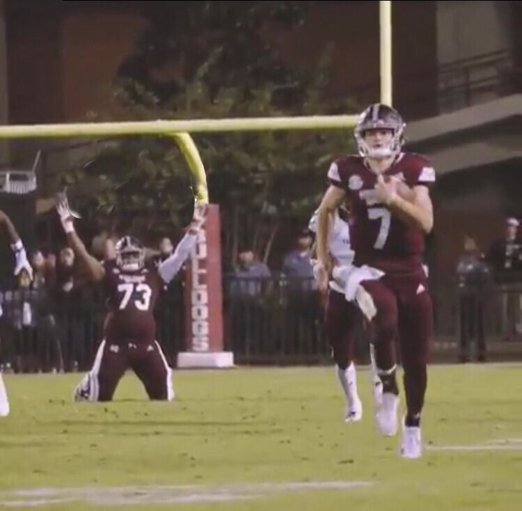 AllynMcKeen's tweet photo. Nick Fitzgerald stats in 3 games vs. Texas A&amp;M:

-591 passing yards
-375 rushing yards
-11 Touchdowns
-3 wins, 0 losses

This Saturday is his Father's Day @nickfitz07 https://t.co/fxU9oagP7P