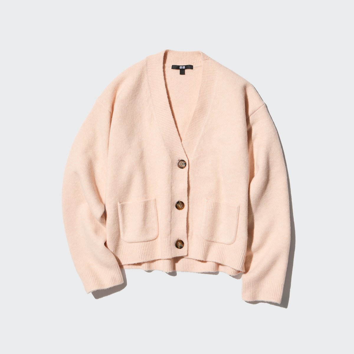 チクチクしにくい人気素材🧶 『スフレヤーンVネックショート