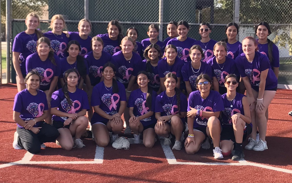 CoachVines's tweet photo. Hit-a-Thon for cancer awareness! π₯
No one fights alone! #12foreverabulldog #GetUpGetBetter https://t.co/QKO8UpDIas
