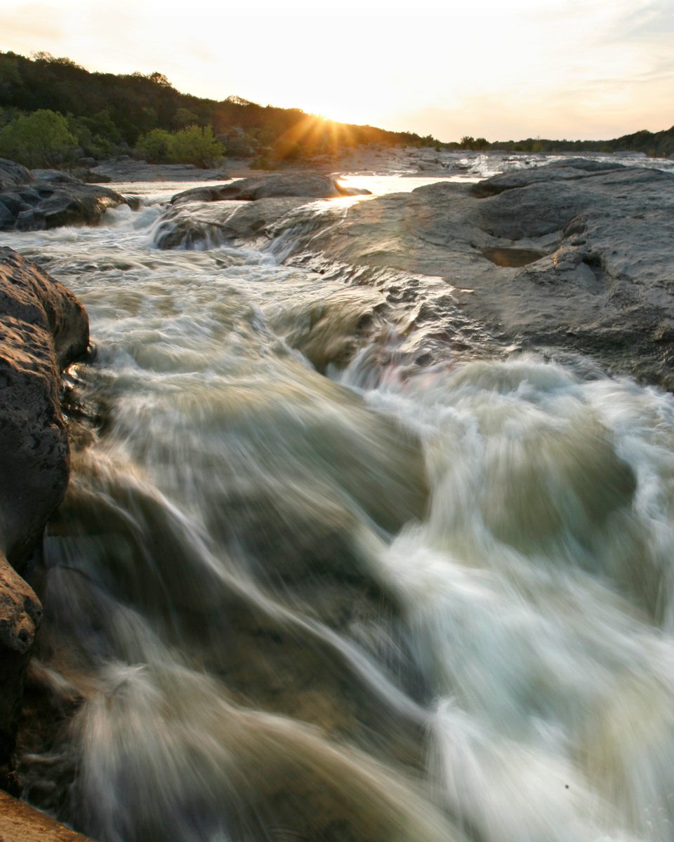 Texas Runs on Water tweet media