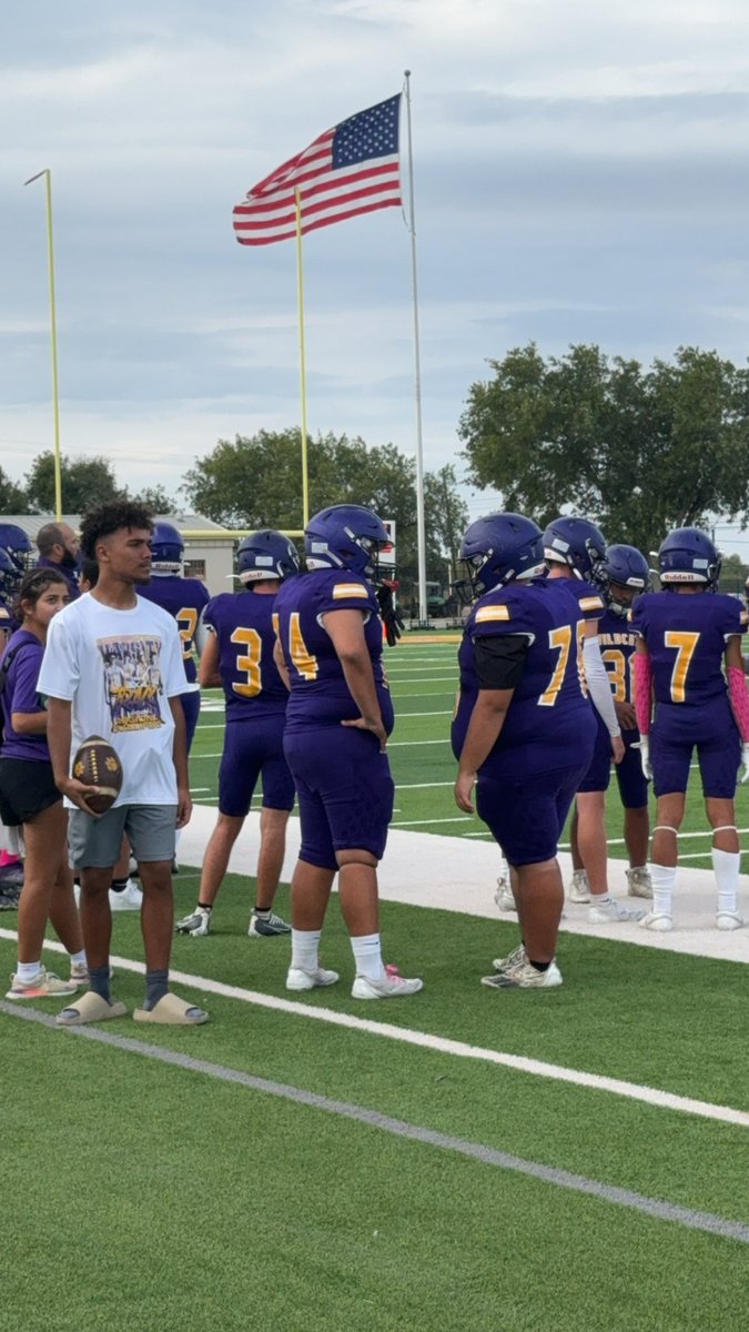 jcantu5150's tweet photo. Thursday Night Football! 

#TogetherAsWildcats
 #WeAreCSHS
#JVCats https://t.co/8PE0ICiQVT
