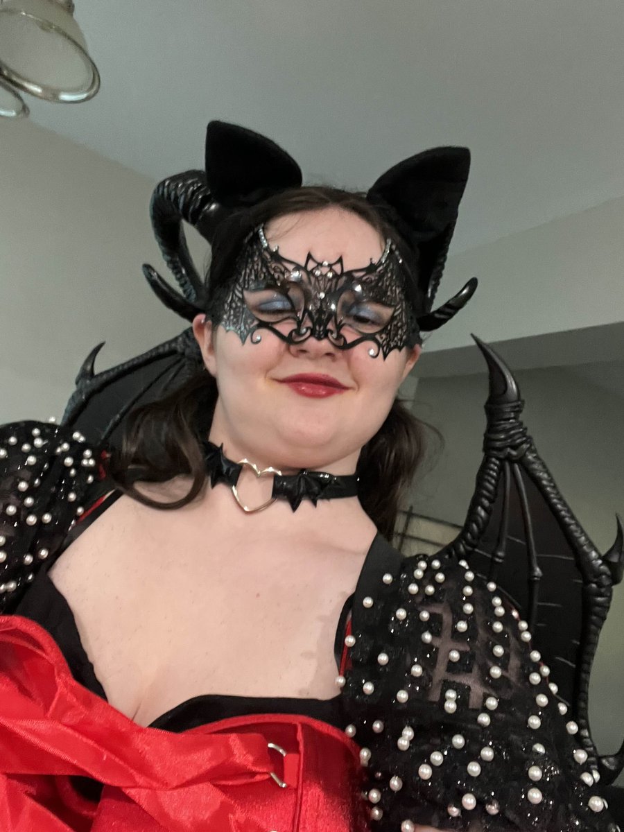 Mr MewsKitty (Comms open 1/10) (18+) (@mrmewskitty) on Twitter photo <a href="/failbettergames/">Failbetter Games | www.fallenlondon.com</a> My Mr wines costume is complete! But the real photoshoot comes on halloween night! #fallenlondon #mrwines <a href="/failbettergames/">Failbetter Games | www.fallenlondon.com</a> My Mr wines costume is complete! But the real photoshoot comes on halloween night! #fallenlondon #mrwines
