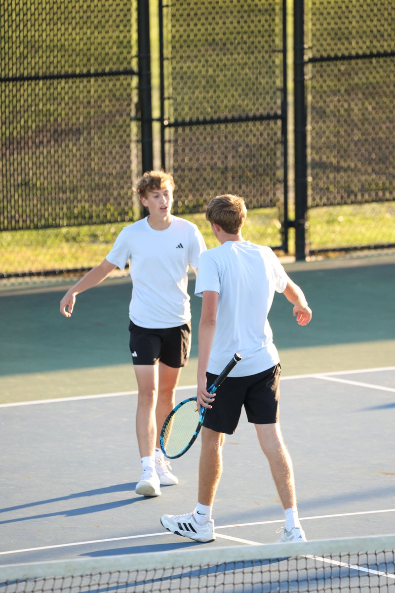 TennisFairfield's tweet photo. Congratulations to our #1 doubles team of Brant Garber and Andrew Mathews on being named to the All-District Team! This means that they've been declared one of the top 7 doubles teams in northeast Indiana. https://t.co/ERu3wkLTg8