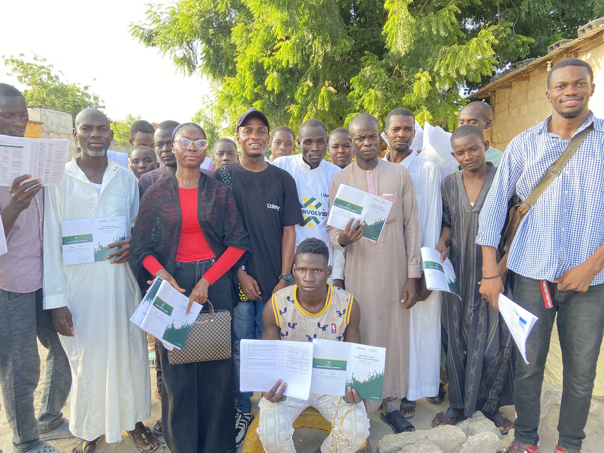 ImranRidwa9888's tweet photo. Today, I was at Dala Yajiwa community in maiduguri, Borno state for getinvolved engagement. It’s very important for the people to get engaged in government activities to foster a healthier democratic society.#UdemeGetinvolvedweek #Udeme @CJIDAfrica @UdemeNG https://t.co/jaVgkaYq9M