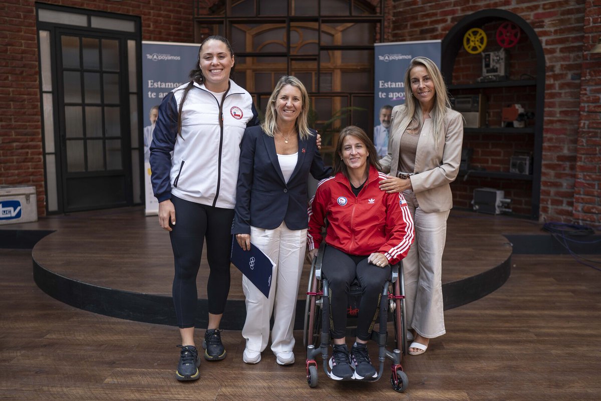 FundTeApoyamos's tweet photo. Felices por una jornada llena de emoción y compromiso por el deporte en Chile 🙌🏼👏🏼💪🏻
#TeApoyamos #LosÁngeles2028 #JuegosOlímpicos #JuegosParalímpicos #Chile #TeamChile #Deporte https://t.co/fq8000f7Sc