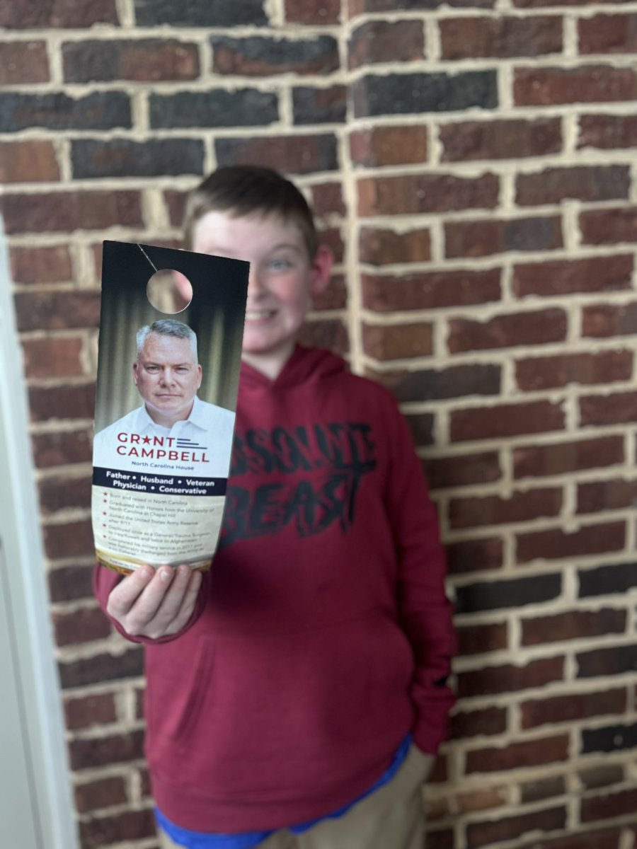 CampbellforNC's tweet image. Turn out today exceeded everyone’s expectations, which is beautiful to see. Great day of an early voting meeting new friends and catching up with cherished longtime friends. Thank you to everyone who is taking the time to perform your civic duty. ￼ #ncpol