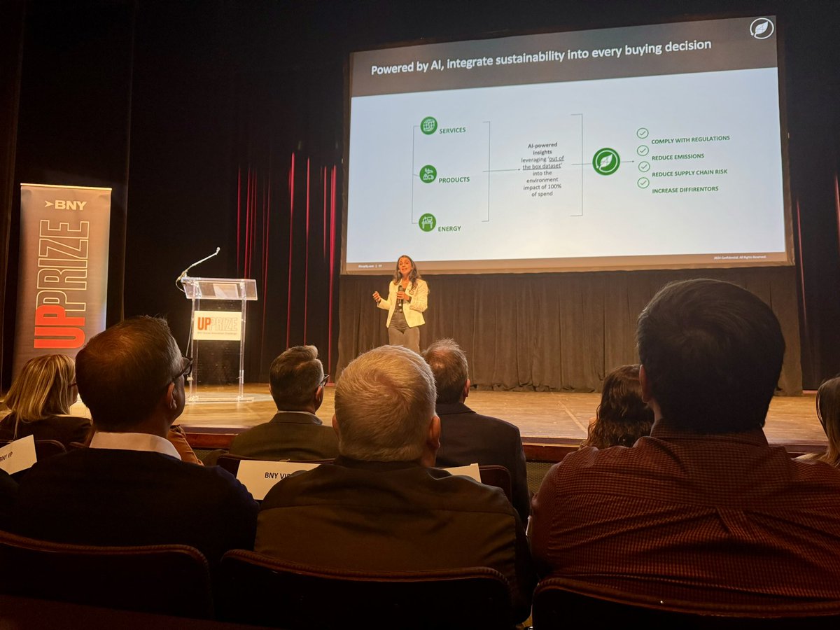 upprize's tweet image. Now presenting, @Kloopify! Empowering enterprises to make data-driven sustainability choices, Kloopify is leading the way to a greener future. 🌍💼 #UpPrize2024