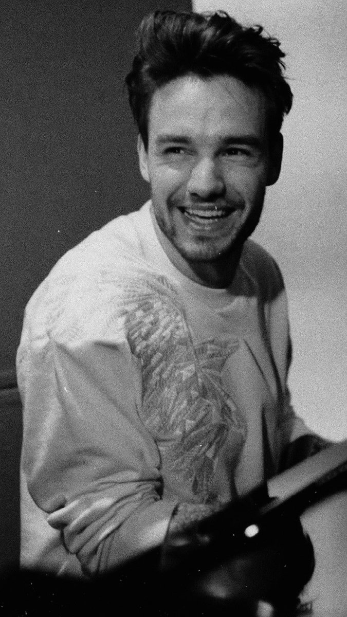 LiamFtNuggies's tweet photo. Mi despedida hacia Li y hacia una era de mi vida. Lo echaré de menos toda la vida 💔 https://t.co/FBeVqKNkYg
