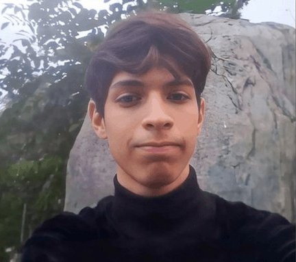 Manuelfilosofia's tweet image. Dorhean Gainza desapareció hace dos años, un 16 de octubre de 2022. Estudiaba teatro. La última información que se supo de él es que estaba en el Parque del Este. Su familia sigue buscándolo.
¿Dónde está Dorhean?