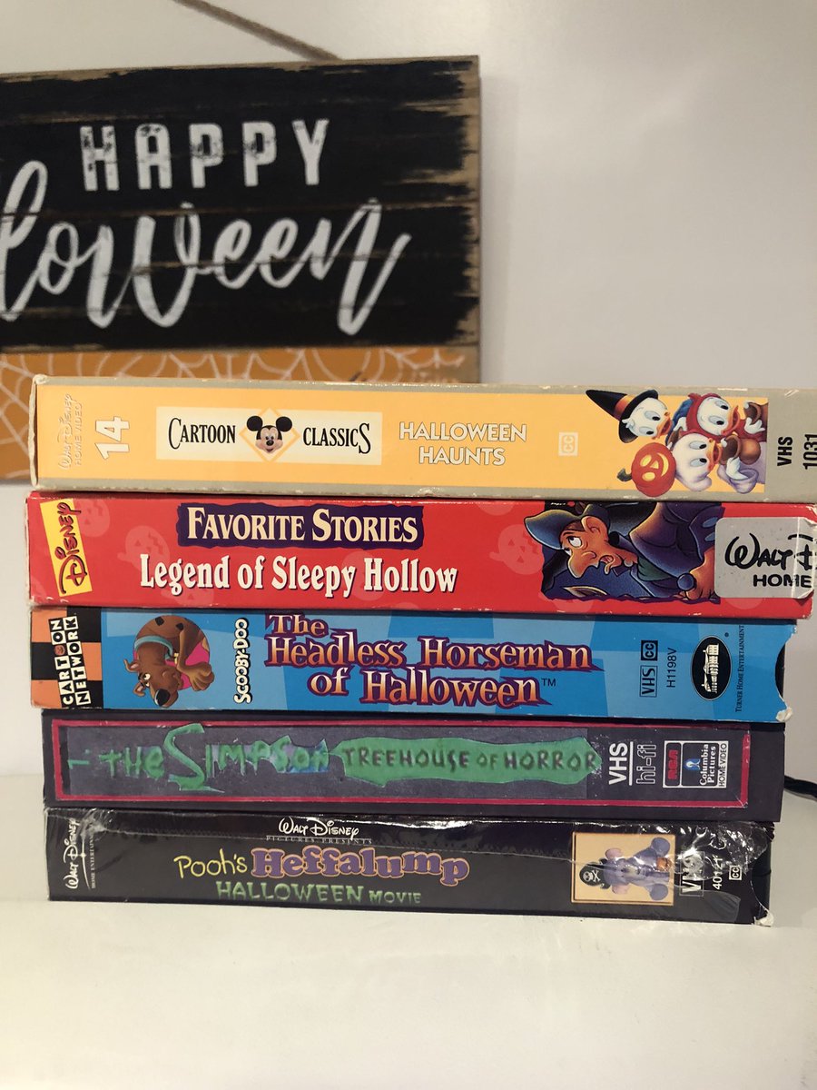 Not a crazy amount yet. But been building up my Halloween VHS collection for my niece 🧡🖤👻