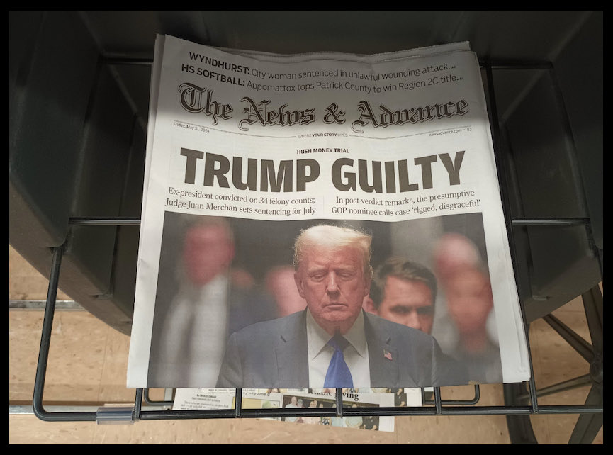 Raise a ✋ if you think a convicted felon is UNFIT to be Commander in Chief! 🙋‍♂️