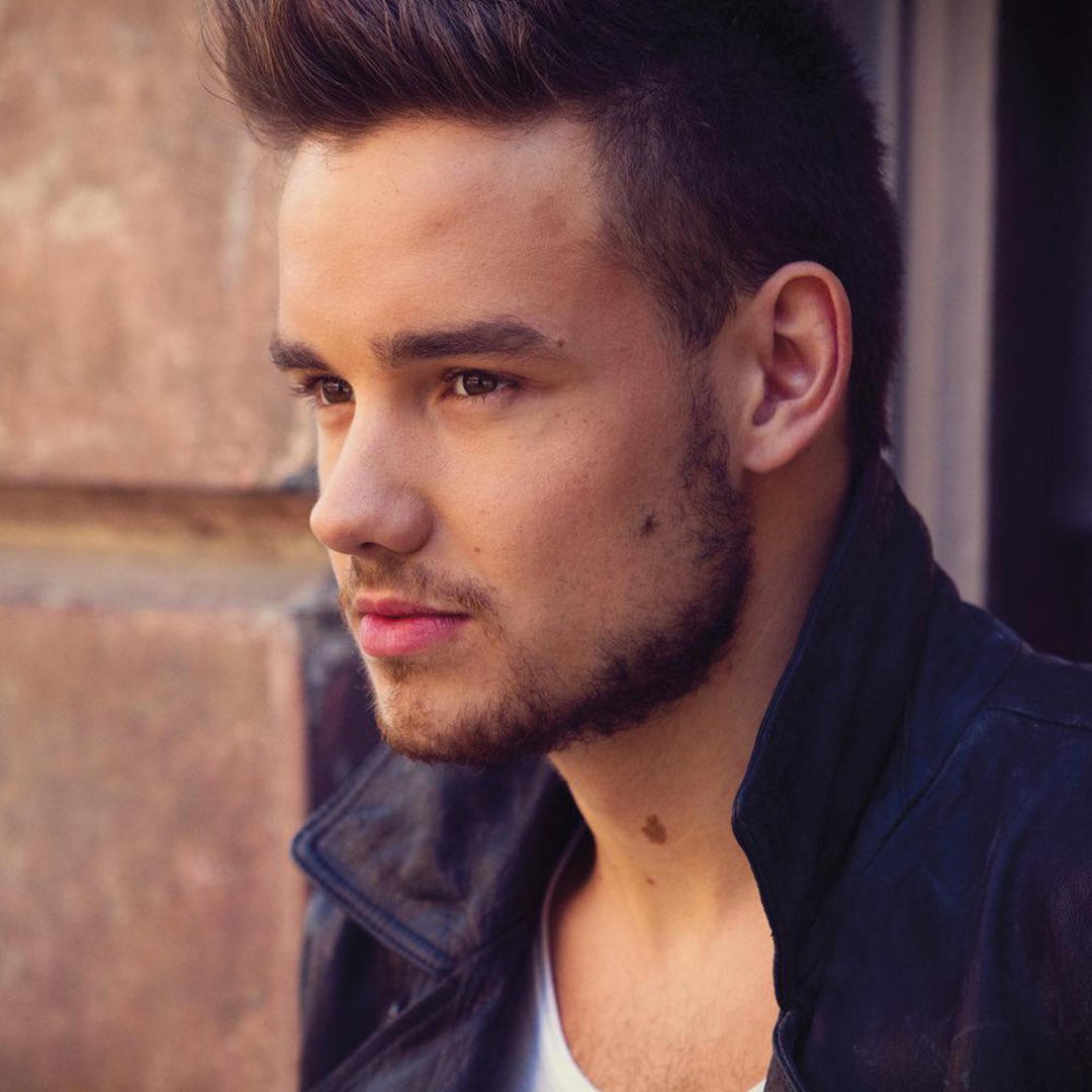 sonymusic's tweet photo. We are incredibly saddened by the loss too soon of Liam Payne. We send our condolences and love to his family, friends and fans around the world as we cherish our memories of him. Liam’s music will always be with us. https://t.co/Rm7lxXYpDp