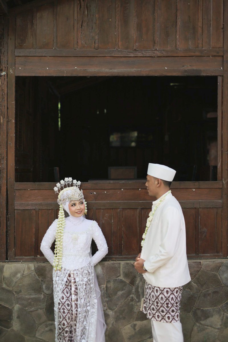 getarromadhania's tweet photo. Finally 06 oktober 2024
Bismillah yaa
Mari berjalan bersama menata kehidupan yang baru 🤍🕊️ https://t.co/tZRMDoEjGt