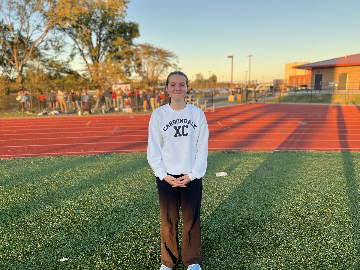 CCHS_TFXC's tweet photo. Girls ran really well today @ the South 7 Conference meet. 2 out of 3 girls ran a PB &amp; were led by 1st team all conference/2nd place finisher Sophie Krupa  as well as 2nd team all conference/6th place finish by Eislee Moore. Taylor Crippen had big breakthrough day with a PB! https://t.co/0q8nBVS4dO