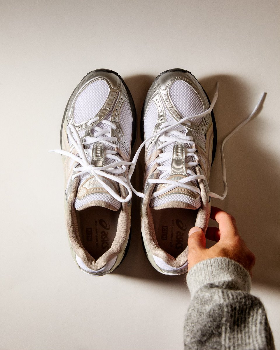 JustFreshKicks's tweet image. KITH x ASICS FW24 by Ronnie Fieg 🍵😮‍💨🧋