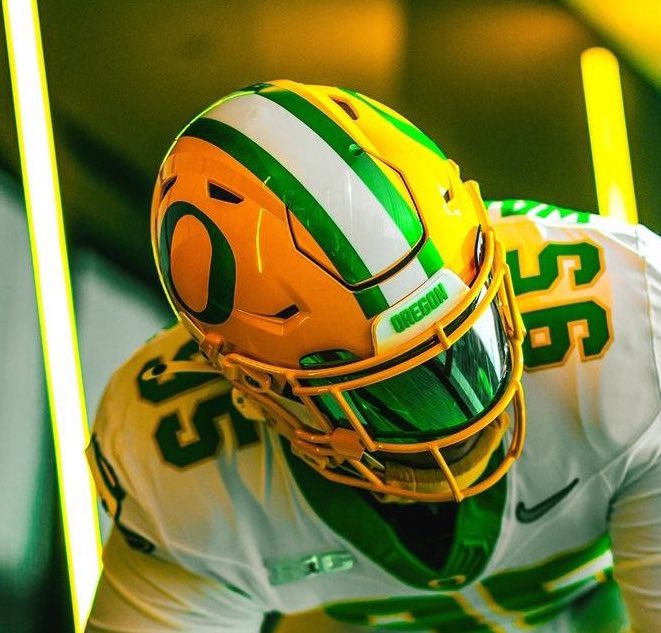 College Football Zone tweet media