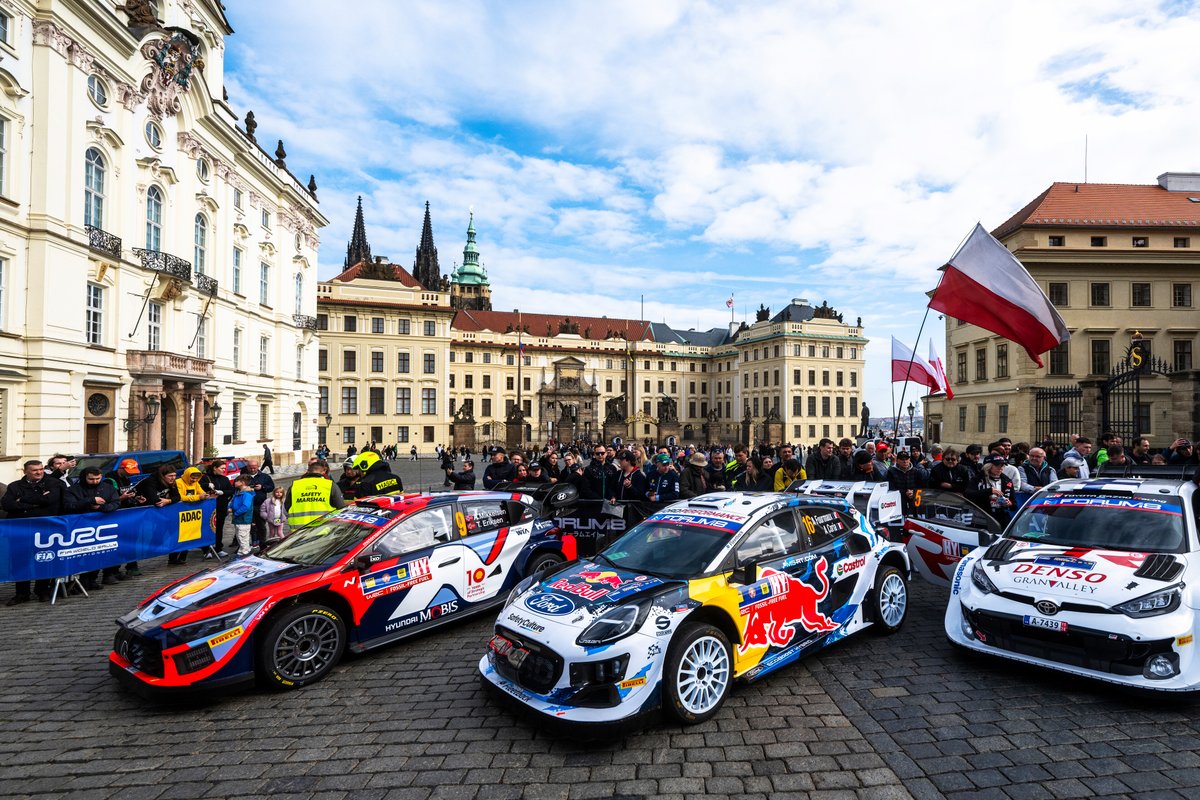 LVRally's tweet photo. Vakar ar pirmajiem diviem ātrumposmiem startējis @OfficialWRC čempionāta sezonas priekšpēdējais posms 🇨🇿🇦🇹🇩🇪 @cerwrc. Rallija vadībā ar 0,9 sekunžu pārsvaru @SebOgier, savukārt šodien priekšā seši ātrumposmi Čehijas ceļos! 🚗
📸 #RedBullContentPool
#WRC #CER2024 🇪🇺 https://t.co/1EMbqB7Ncx