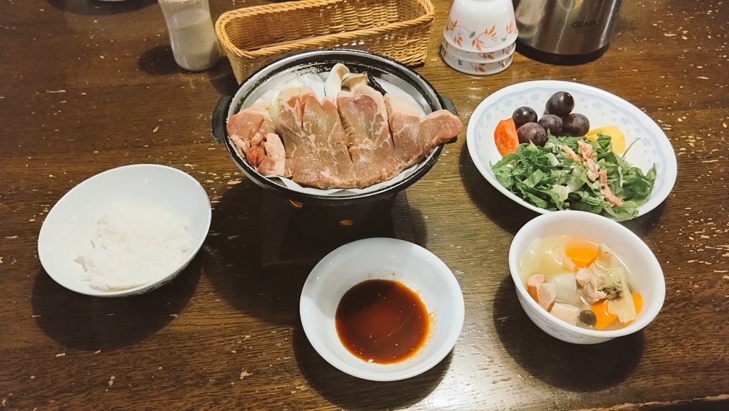 下山完了！
夕飯のステーキ美味かった🤤