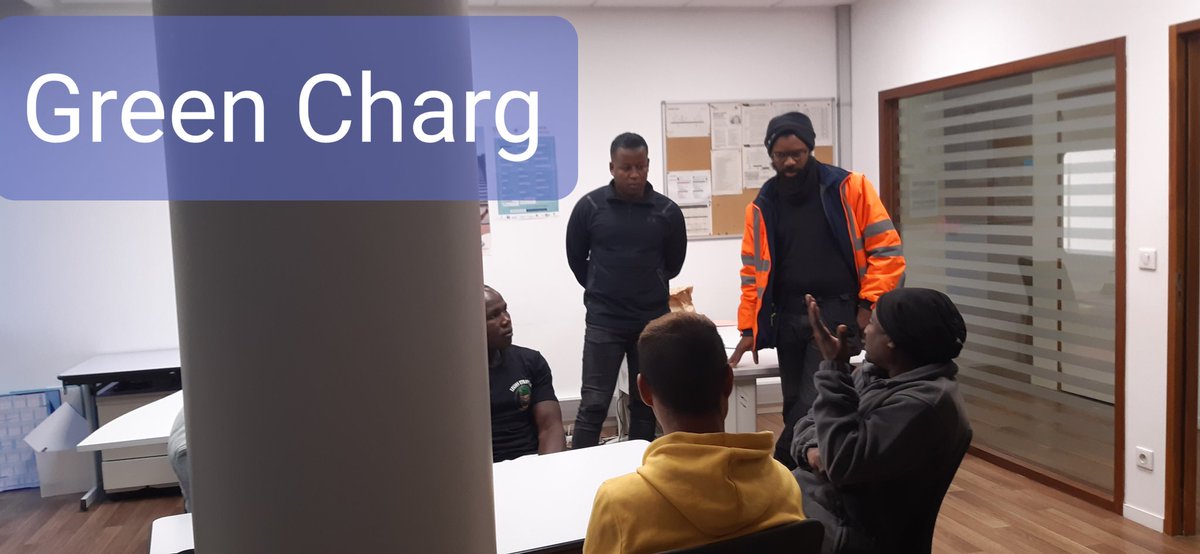 AupetIsabelle's tweet photo. #Tousmobilisés hier soir à l 'agence #FrancetravailDreux avec #FrancetravailVernouillet
Pour le ❇4ème
 🎯#AFTERWORK #BTP!
🔎Chantier ouvert aux #candidats #polyvalents:
🌞28 #postulants et 
✅5 #entreprises dont
#Humando
 #promotion #immersionfacilitée #POE 👍 objectif emplois! https://t.co/EDHKePz0Ny