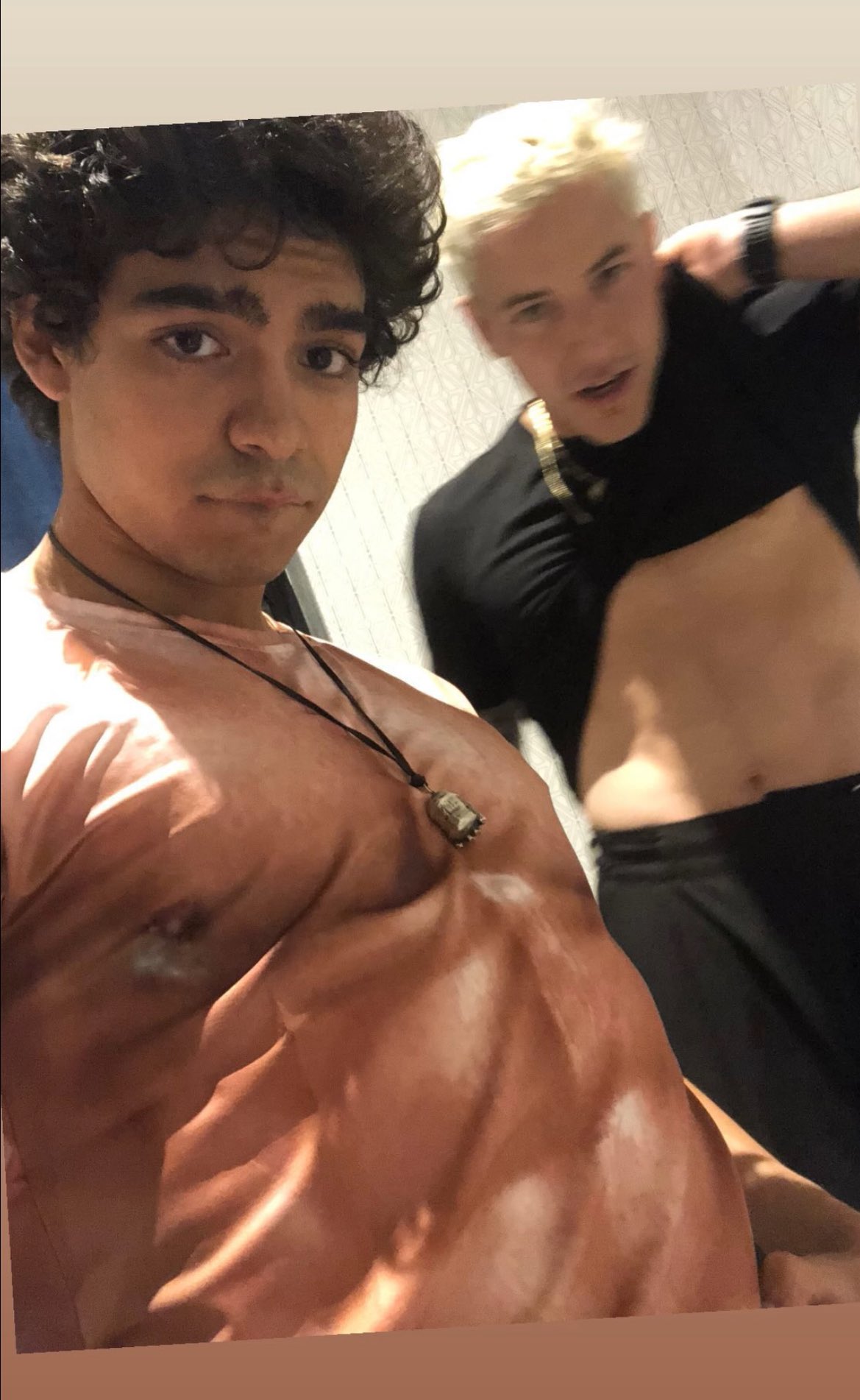 OPLA Daily on X: Iñaki and Taz showing off their abs 🤣  t.co3uRnLYqHjQ  X