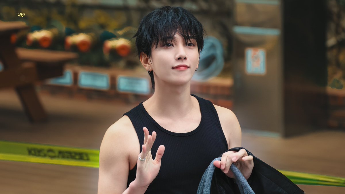 K2_1230_'s tweet photo. 241018

#세븐틴 #seventeen
#조슈아 #joshua 

HD 🔗：https://t.co/QCPVahbVZa https://t.co/AnPHt0Ob19