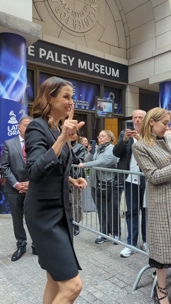 paleycenter's tweet photo. The Paley Museum welcomes the cast and creative team of Blue Bloods to #PaleyFestNY! @bluebloods_cbs https://t.co/k2ZYFs1sOT