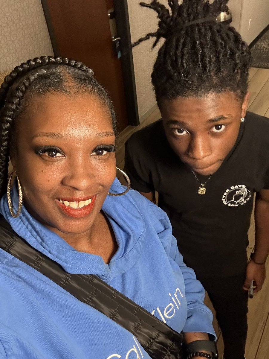 SmithAnnyona's tweet photo. My big handsome teenager #Dashawn https://t.co/rIidSQ6MUZ