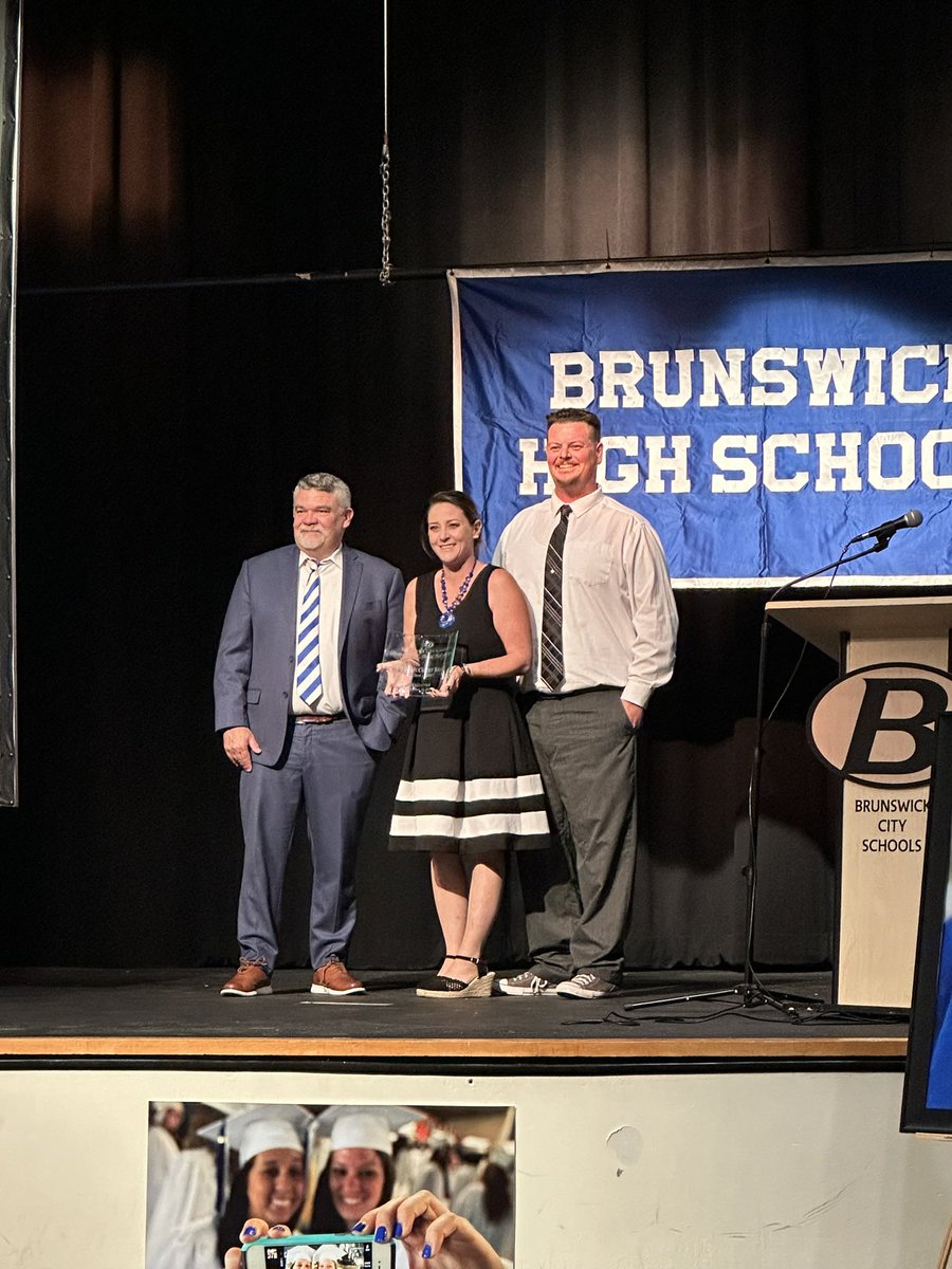HuntingtonArt1's tweet photo. @BrunswickCSD Alumni Hall of Fame Induction 2024! Beyond humbled and honored to be recognized. Proud to be 💙 & 🤍! #brunswickpride #halloffame #celebration #jobd #allin #blueandwhite @BHSMerrill https://t.co/sjwcrM6oJE