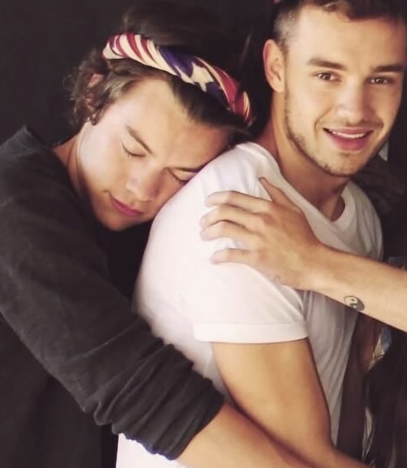 incorrectLarry's tweet image. "His greatest joy was making other people happy, and it was an honour to be alongside him as he did it.”

– Harry Styles IG