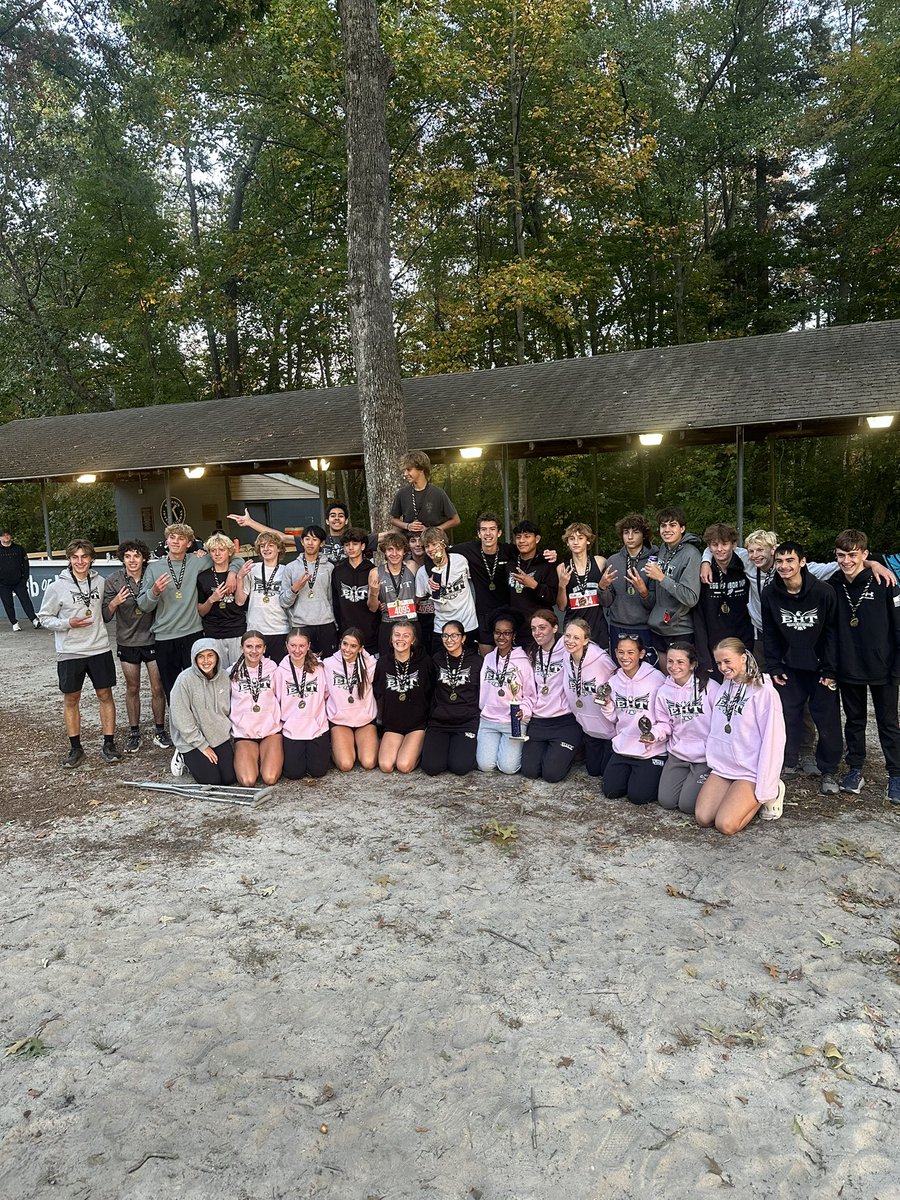 EHT Girls XC tweet media