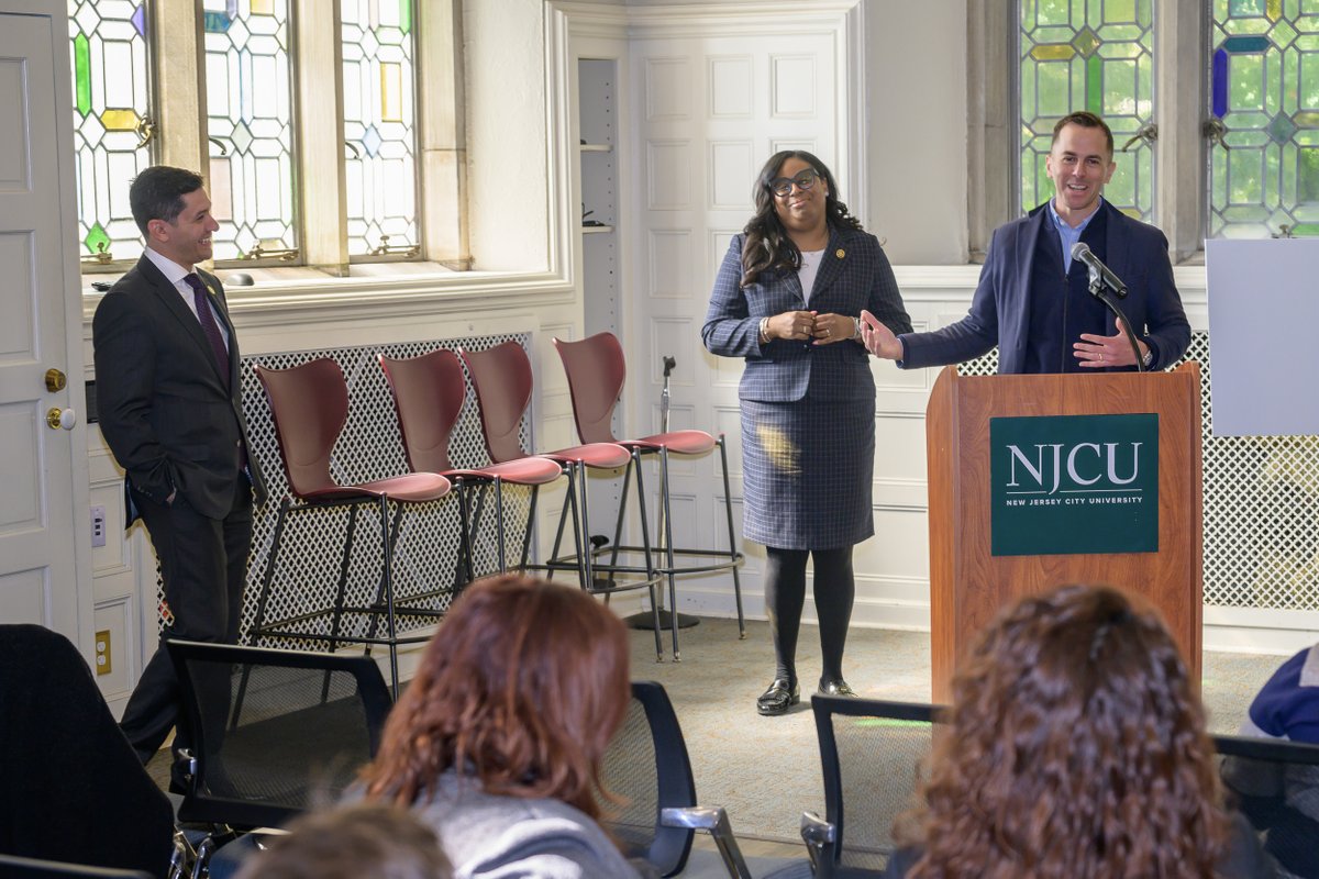 keanjerseycity's tweet photo. Major news announced this week! NJCU has been selected to receive up to $3 million in federal funding from the 🇺🇲 U.S. Department of Education under its Fiscal Year 2024 grants to support the Promoting Postbaccalaureate Opportunities for Hispanic Americans Program (PPOHA).

The grant funding was announced on October 15, 2024 during a check presentation ceremony on campus as Congressman Rob Menendez (@RobMenendez4NJ) and Congresswoman LaMonica McIver joined NJCU Interim President Andrés Acebo @NJCUPresident) and other academic leaders. The grant submission was authored by Dr. Muriel K. Rand.

Read about the investment in NJCU in NJCU News:
🗞️🗞️ https://t.co/4of0MxxQKD

#HigherEducation #HigherEd #HSI #Hispanic #Postbaccalaureate
