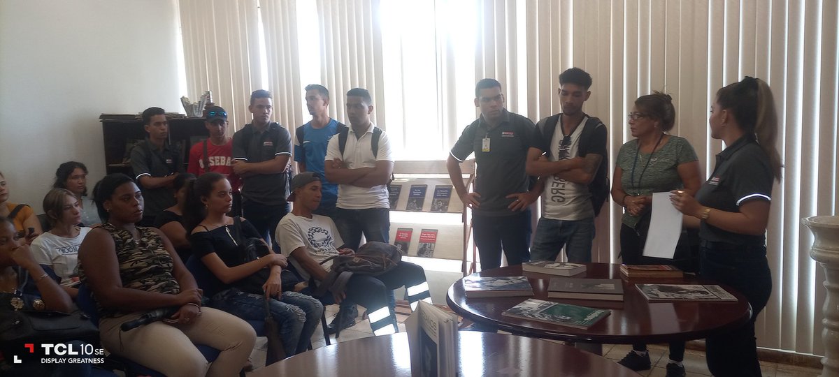 EcgMinera's tweet photo. Jóvenes egresados de la enseñanza superior son acogidos en el Grupo Empresarial Cubaniquel. Como parte del programa, intercambiaron en la @EcgMinera. Bienvenidos https://t.co/dJrXhw4F9T