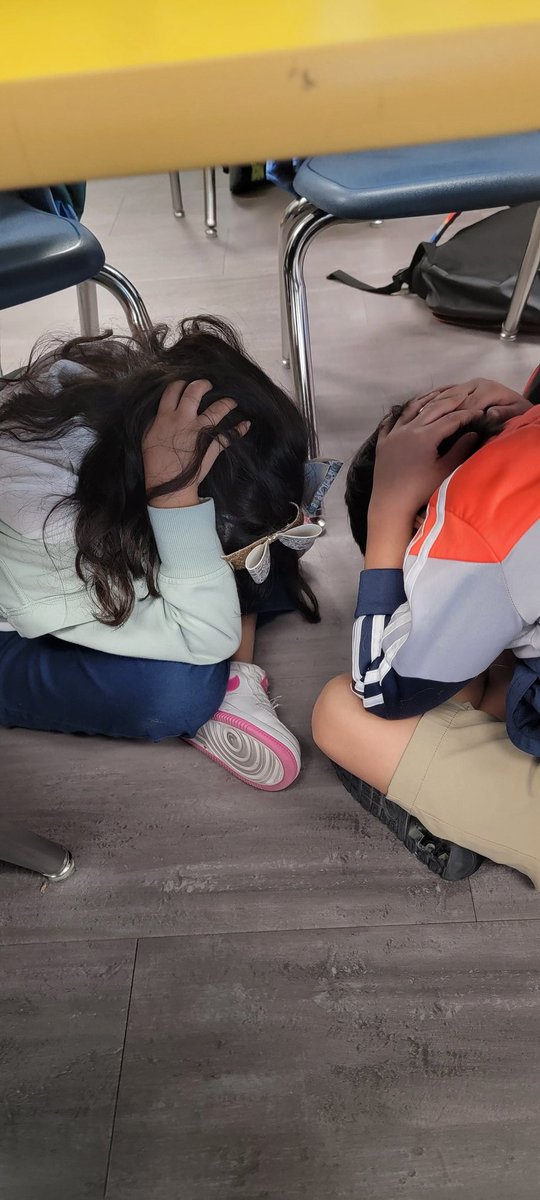 ListonNora41759's tweet photo. Great Shakeout Earthquake drill! #CCIES #CIELOG #SHAKEOUT #CTEBrighterTogether💎 https://t.co/ekCw2NKXIE