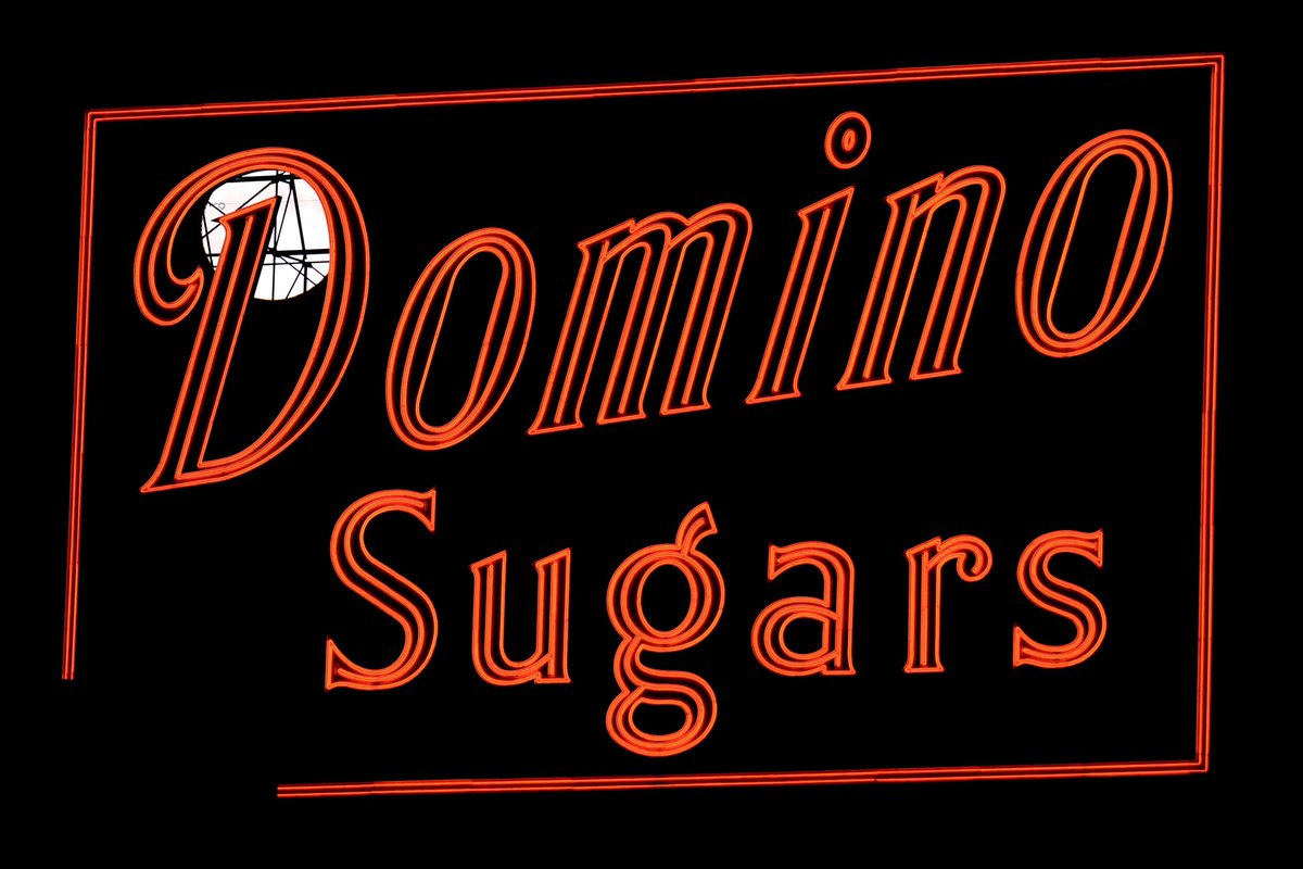 Ulyana Grande (@y00lz) on Twitter photo The full moon rises through the ‘D’ in Baltimore’s <a href="/dominosugar/">Domino Sugar</a> sign Thursday
📸 <a href="/BaltimoreBanner/">The Baltimore Banner</a> | 10.17.24 🌕 The full moon rises through the ‘D’ in Baltimore’s <a href="/dominosugar/">Domino Sugar</a> sign Thursday
📸 <a href="/BaltimoreBanner/">The Baltimore Banner</a> | 10.17.24 🌕