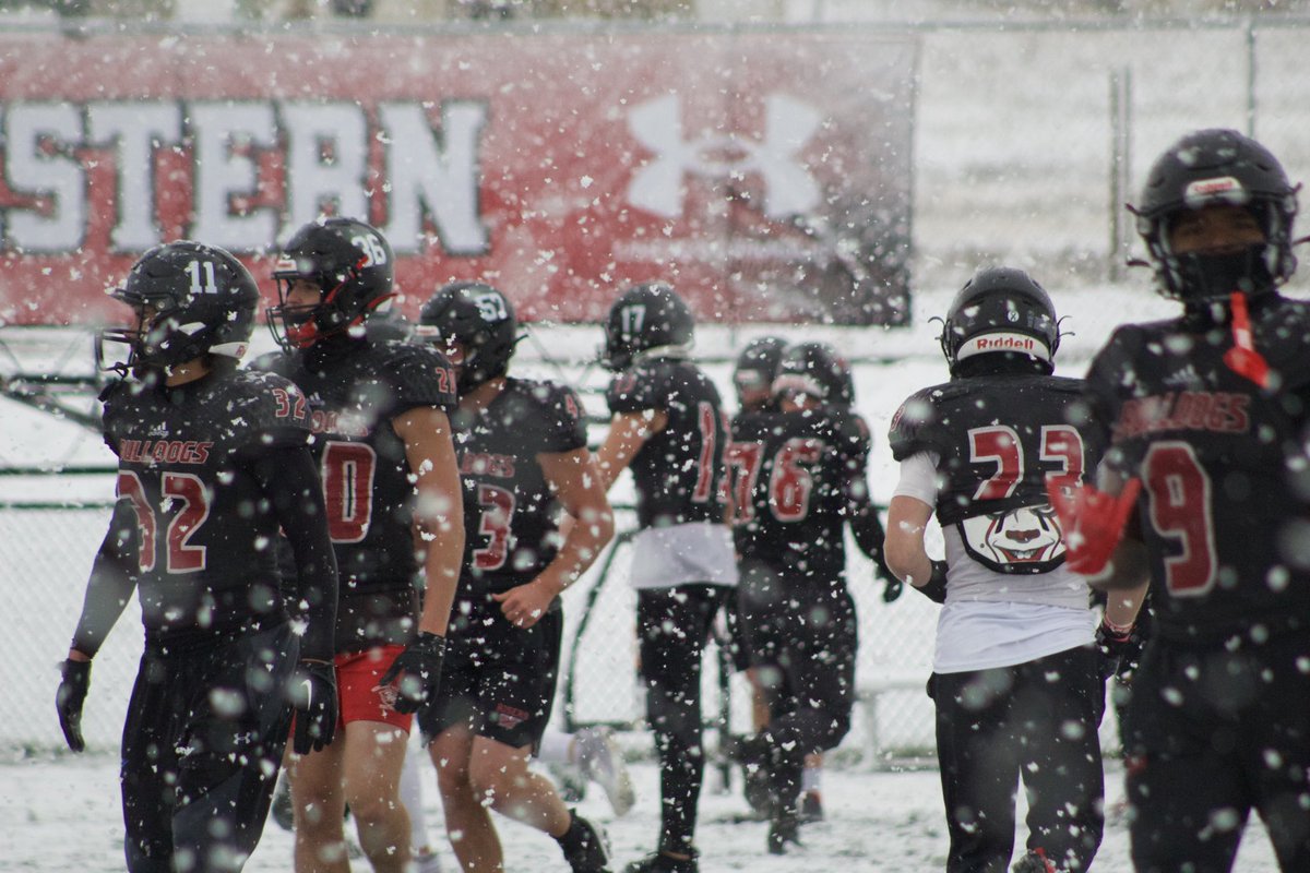 Snow day for the Dawgs!!