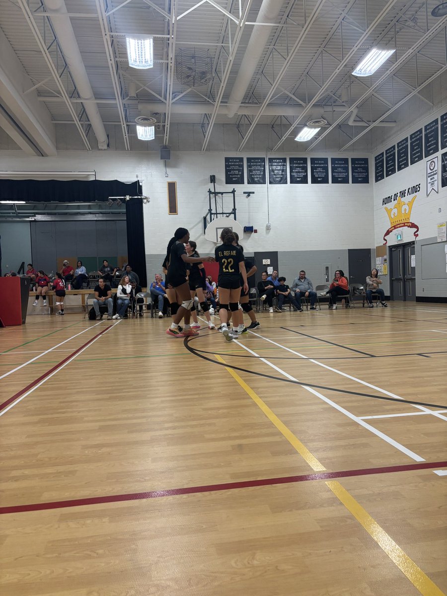 Great start to the catholic cup for our <a href="/StNicholasHCDSB/">St. Nicholas CES Oakville</a>  admirals! 

#AnchorDown 

<a href="/StNicholasHCDSB/">St. Nicholas CES Oakville</a>