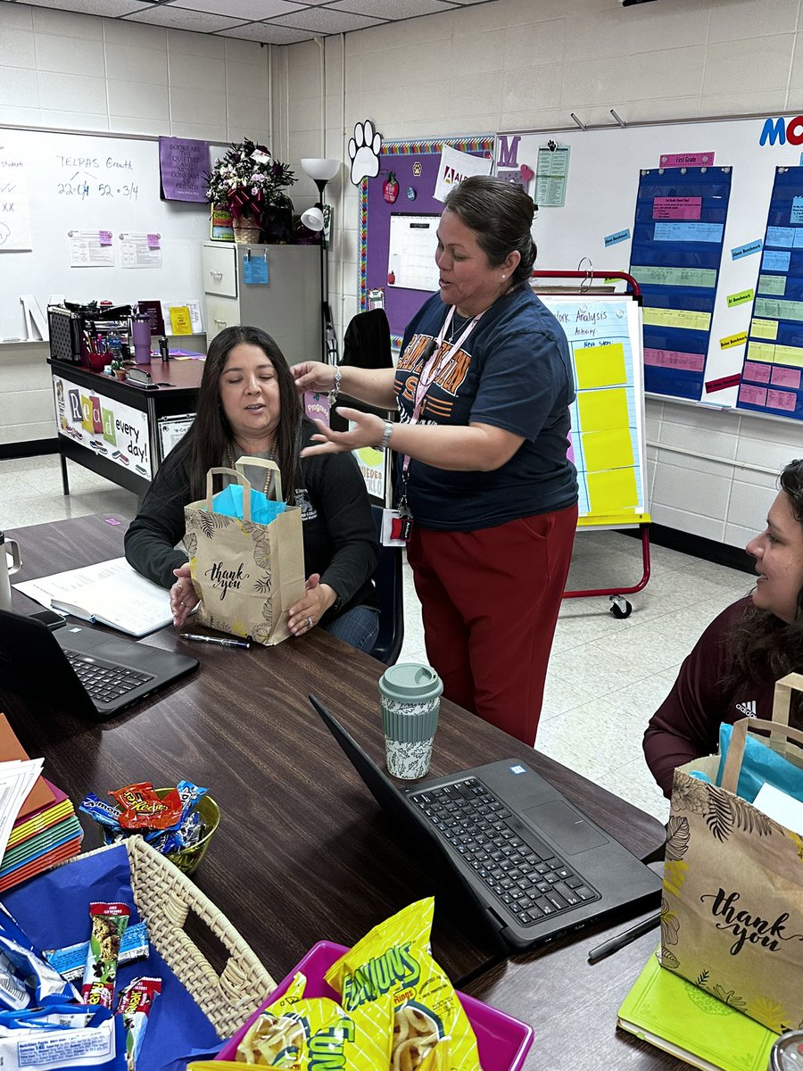 A_Hart73's tweet photo. We celebrated our instructional coaches this week @BlackES_AISD! Thank you @Mrs_C_Moreno and @MrsARod_ for leading our reading department. We are #TransformingtoGreatness @nparedes2000 https://t.co/9V0KwT6IXa