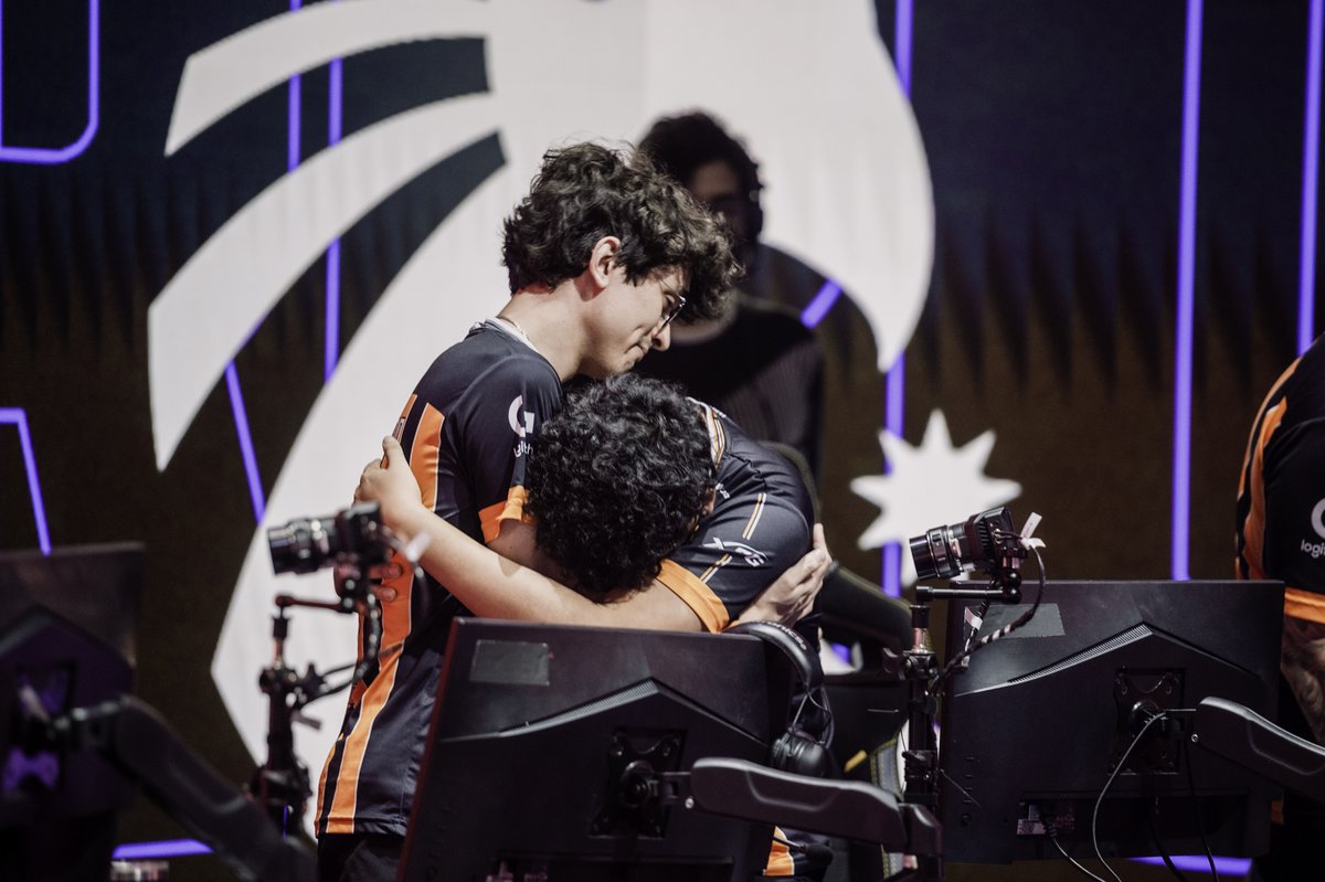 EstralEsports__'s tweet photo. La vida son momentos.

#LLA #SomosEstral https://t.co/4Z9xxOHAhw