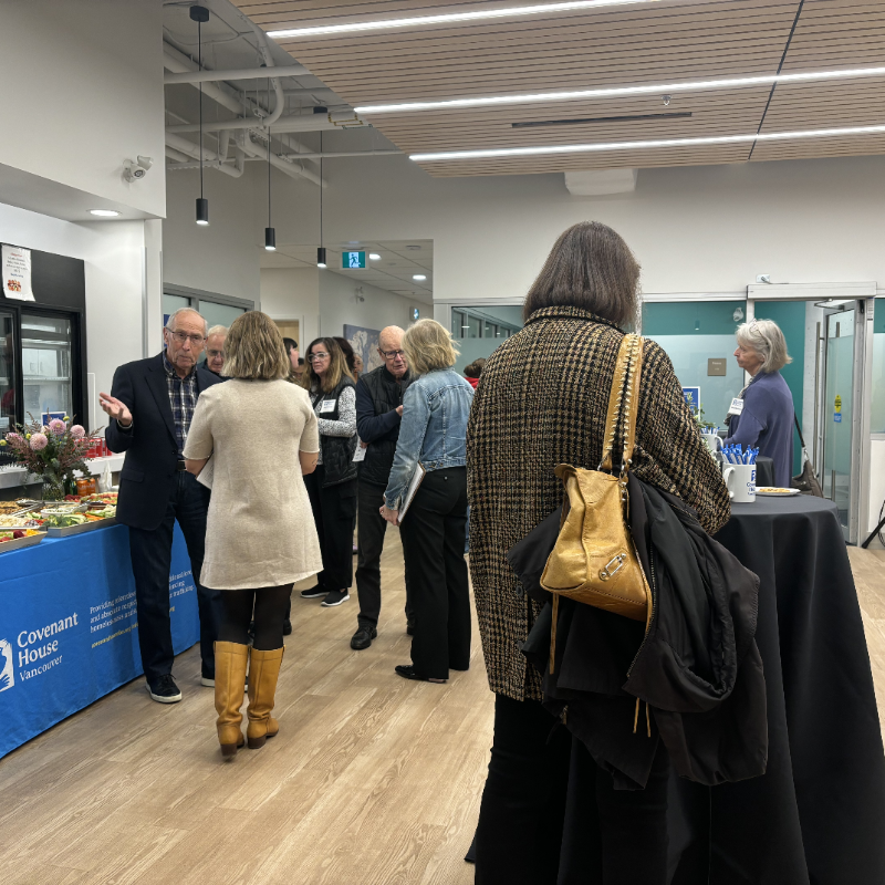 CovenantHouseBC's tweet image. Tonight, we are sharing our newly renovated Rights of Passage building with our donors.

You can learn more about this program here: covenanthousebc.org/programs-servi…. 

#CHVROP