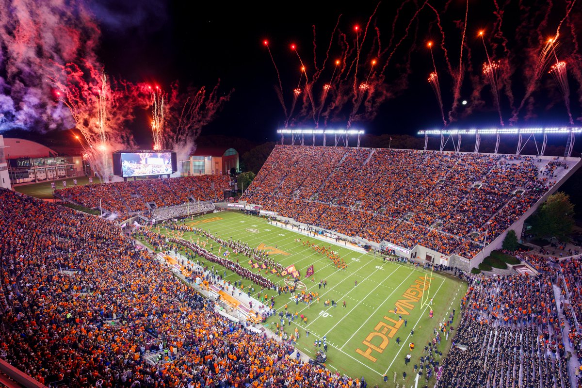 hokiesports's tweet photo. You had to be there 🎇 https://t.co/owSdkUVlOs
