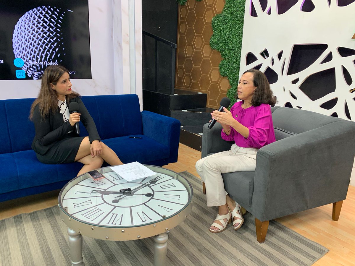 👥#EntrevistaDeAhora| Leonor Olavarrieta, presidenta de <a href="/AMASFACTabasco/">AMASFAC Tabasco</a>, también invita para que las personas adquieran un #SGM (Seguro de Gastos Médicos), ya que en situaciones complejas de enfermedad puede cubrir la mayoría de los gastos o inclusive el monto total.

Ahora