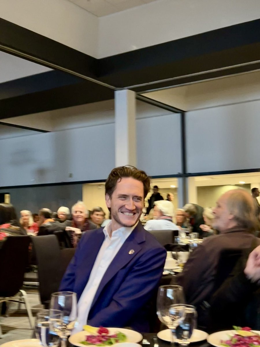 Au Congrès mondial ILCN, qui réunit les ONG en conservation de la biodiversité, pour mettre de l’avant l'engagement du Québec en la matière. C'est un réel honneur d'accueillir cet événement réunissant des partenaires du monde entier qui partagent nos objectifs!