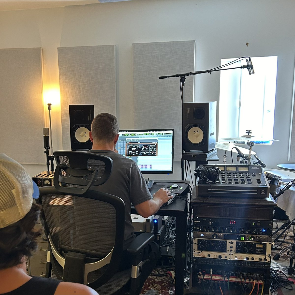 Mixing day 🤘🤘🤘