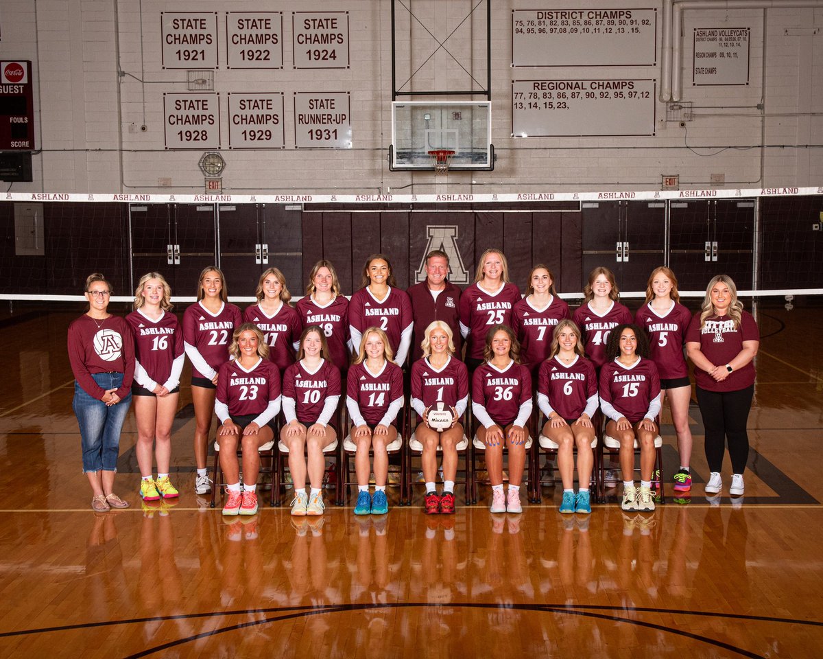 Blazer_High_Ath's tweet photo. Congratulations to our Volleyball Team for their 3-2 victory tonight over Wayne, West Virginia!! https://t.co/iaYmgyTFhr