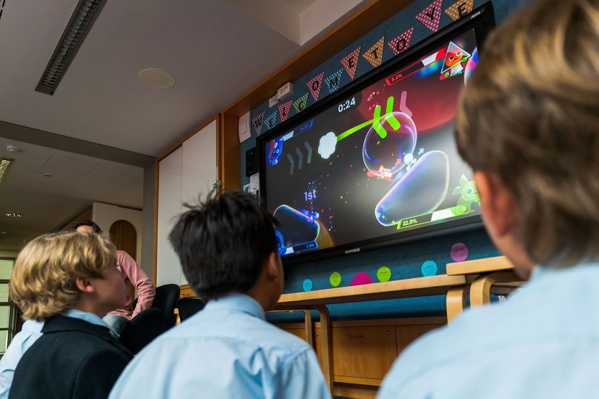 Which Way Up: Galaxy Games - OUT NOW on SWITCH ⭐ tweet media