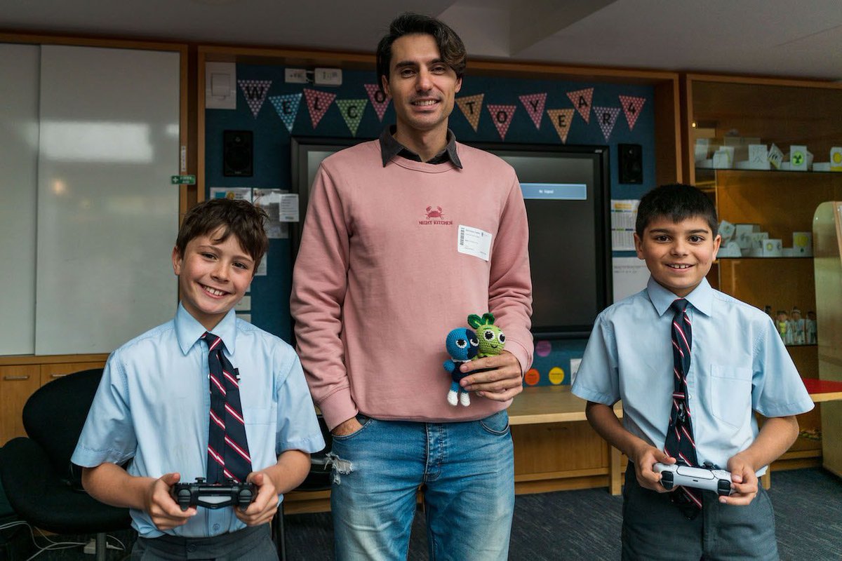 Which Way Up: Galaxy Games - OUT NOW on SWITCH ⭐ tweet media